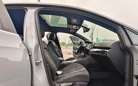 Volkswagen Golf VIII, 2023 год, 2 150 000 рублей, 17 фотография