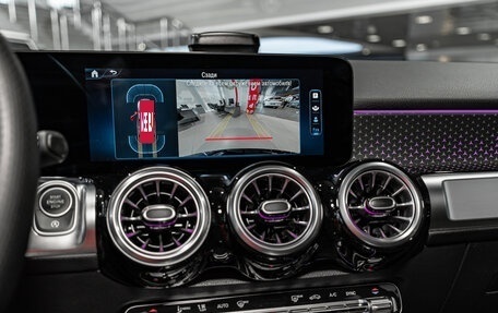 Mercedes-Benz GLB, 2024 год, 6 878 000 рублей, 15 фотография