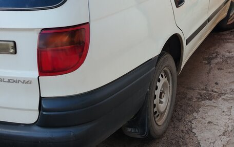 Toyota Caldina, 1998 год, 315 000 рублей, 3 фотография