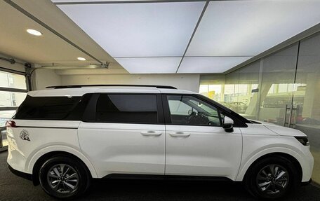 KIA Carnival, 2022 год, 4 410 000 рублей, 5 фотография