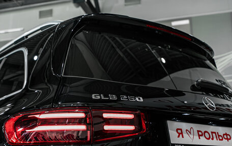 Mercedes-Benz GLB, 2024 год, 6 878 000 рублей, 10 фотография