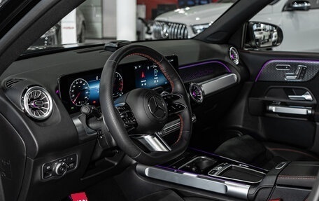 Mercedes-Benz GLB, 2024 год, 6 878 000 рублей, 11 фотография
