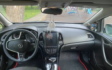 Opel Astra J, 2010 год, 570 000 рублей, 8 фотография