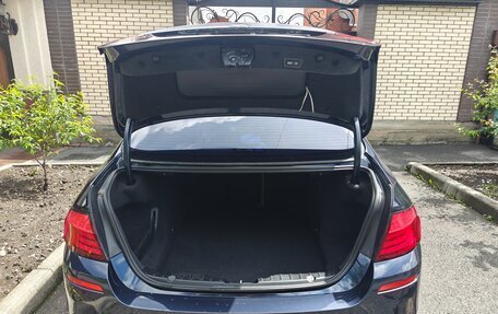 BMW 5 серия, 2011 год, 2 400 000 рублей, 11 фотография