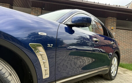 Infiniti QX70, 2013 год, 2 350 000 рублей, 3 фотография