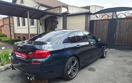 BMW 5 серия, 2011 год, 2 400 000 рублей, 3 фотография