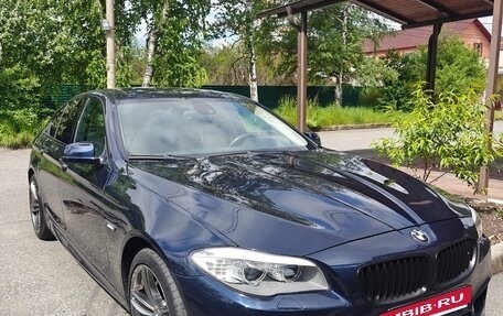 BMW 5 серия, 2011 год, 2 400 000 рублей, 2 фотография