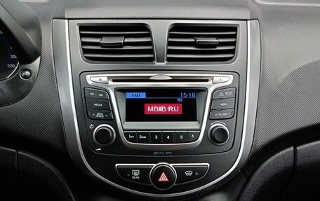 Hyundai Solaris II рестайлинг, 2015 год, 929 000 рублей, 13 фотография
