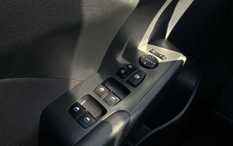 Hyundai Solaris II рестайлинг, 2018 год, 939 000 рублей, 13 фотография