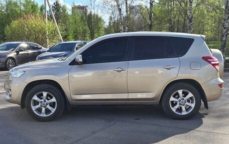 Toyota RAV4, 2011 год, 1 490 000 рублей, 4 фотография