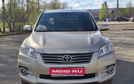 Toyota RAV4, 2011 год, 1 490 000 рублей, 2 фотография