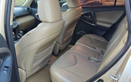 Toyota RAV4, 2011 год, 1 490 000 рублей, 15 фотография