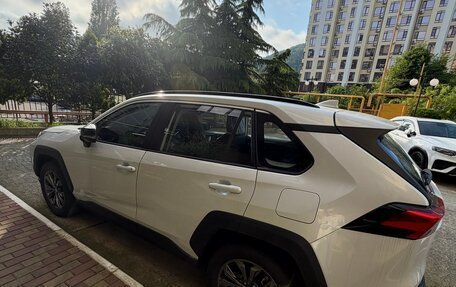Toyota RAV4, 2025 год, 4 100 000 рублей, 3 фотография