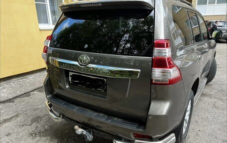 Toyota Land Cruiser Prado 150 рестайлинг 2, 2015 год, 4 890 000 рублей, 2 фотография
