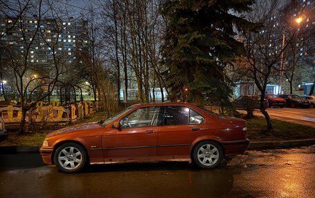 BMW 3 серия, 1994 год, 325 000 рублей, 13 фотография