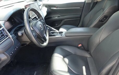 Toyota Camry, 2022 год, 3 600 000 рублей, 9 фотография