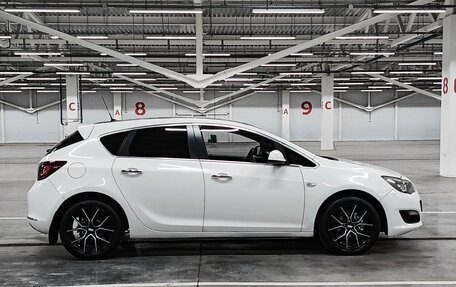Opel Astra J, 2013 год, 565 000 рублей, 4 фотография