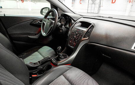Opel Astra J, 2013 год, 565 000 рублей, 11 фотография