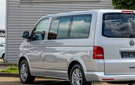 Volkswagen Multivan T5, 2012 год, 1 895 000 рублей, 9 фотография