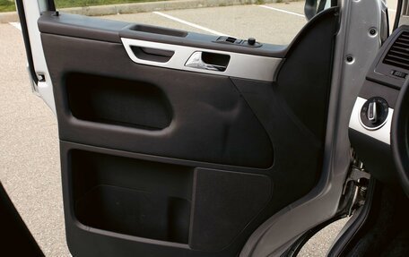 Volkswagen Multivan T5, 2012 год, 1 895 000 рублей, 12 фотография