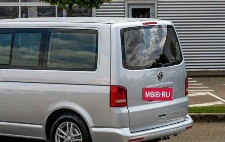 Volkswagen Multivan T5, 2012 год, 1 895 000 рублей, 10 фотография
