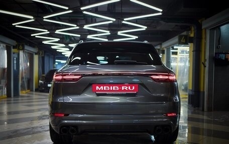 Porsche Cayenne III, 2019 год, 7 500 000 рублей, 2 фотография
