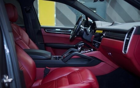 Porsche Cayenne III, 2019 год, 7 500 000 рублей, 29 фотография
