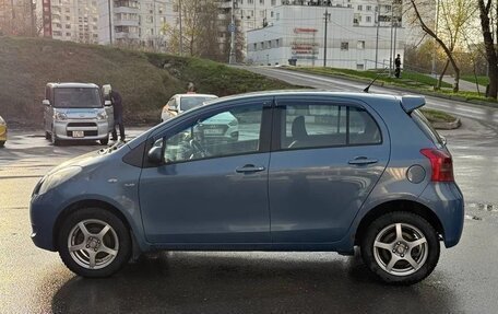Toyota Yaris III рестайлинг, 2008 год, 600 000 рублей, 2 фотография
