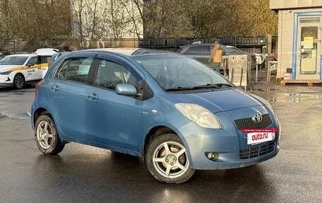Toyota Yaris III рестайлинг, 2008 год, 600 000 рублей, 4 фотография