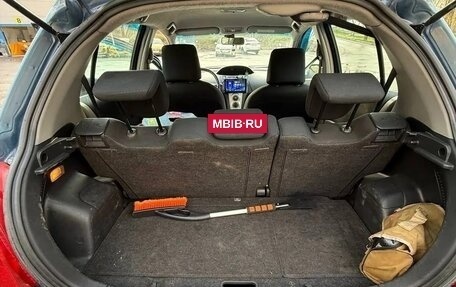 Toyota Yaris III рестайлинг, 2008 год, 600 000 рублей, 8 фотография