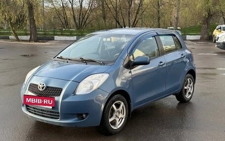 Toyota Yaris III рестайлинг, 2008 год, 600 000 рублей, 3 фотография