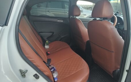 Hyundai Solaris II рестайлинг, 2015 год, 750 000 рублей, 7 фотография