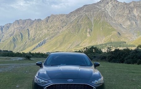 Ford Fusion (North America) II, 2018 год, 1 590 000 рублей, 2 фотография