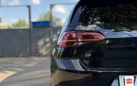 Volkswagen Golf R VII, 2019 год, 3 950 000 рублей, 7 фотография