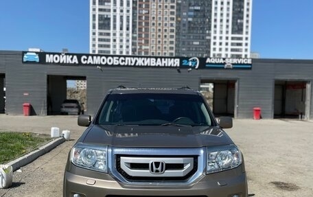 Honda Pilot III рестайлинг, 2008 год, 835 000 рублей, 2 фотография