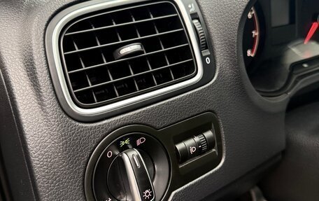 Volkswagen Polo VI (EU Market), 2013 год, 815 000 рублей, 11 фотография
