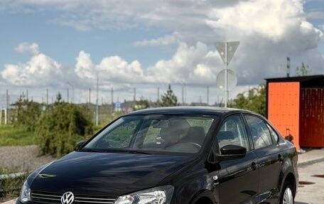 Volkswagen Polo VI (EU Market), 2013 год, 815 000 рублей, 3 фотография