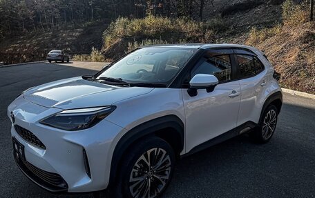 Toyota Yaris Cross, 2021 год, 1 440 000 рублей, 2 фотография
