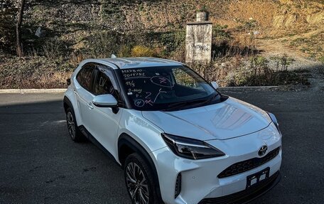 Toyota Yaris Cross, 2021 год, 1 440 000 рублей, 3 фотография