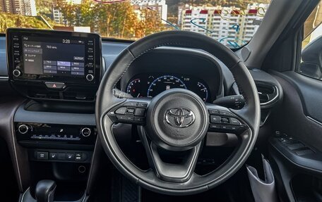 Toyota Yaris Cross, 2021 год, 1 440 000 рублей, 8 фотография