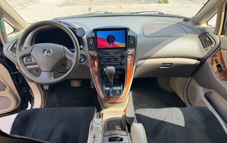 Lexus RX IV рестайлинг, 2000 год, 680 000 рублей, 17 фотография