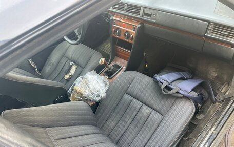 Mercedes-Benz W124, 1990 год, 140 000 рублей, 3 фотография