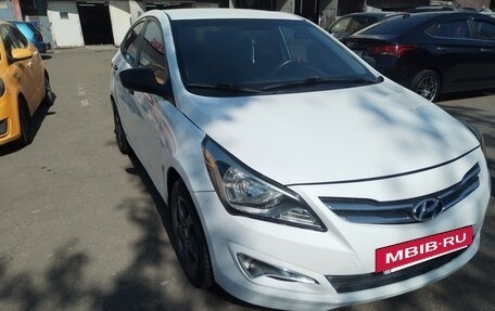 Hyundai Solaris II рестайлинг, 2015 год, 550 000 рублей, 7 фотография