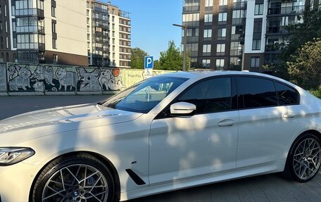 BMW 5 серия, 2020 год, 6 600 000 рублей, 3 фотография
