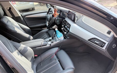 BMW 5 серия, 2018 год, 2 900 000 рублей, 7 фотография