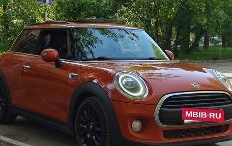 MINI Hatch, 2018 год, 1 850 000 рублей, 5 фотография