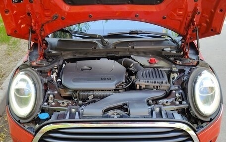 MINI Hatch, 2018 год, 1 850 000 рублей, 15 фотография