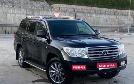 Toyota Land Cruiser 200, 2011 год, 3 400 000 рублей, 2 фотография