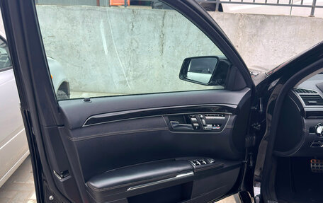 Mercedes-Benz S-Класс, 2011 год, 2 500 000 рублей, 26 фотография