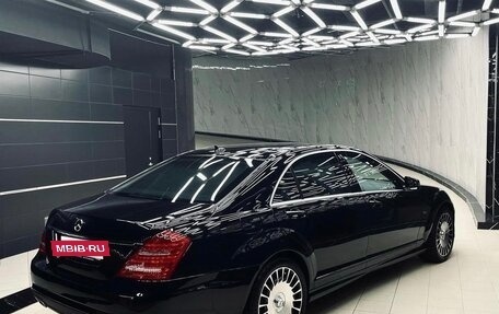 Mercedes-Benz S-Класс, 2011 год, 2 500 000 рублей, 2 фотография